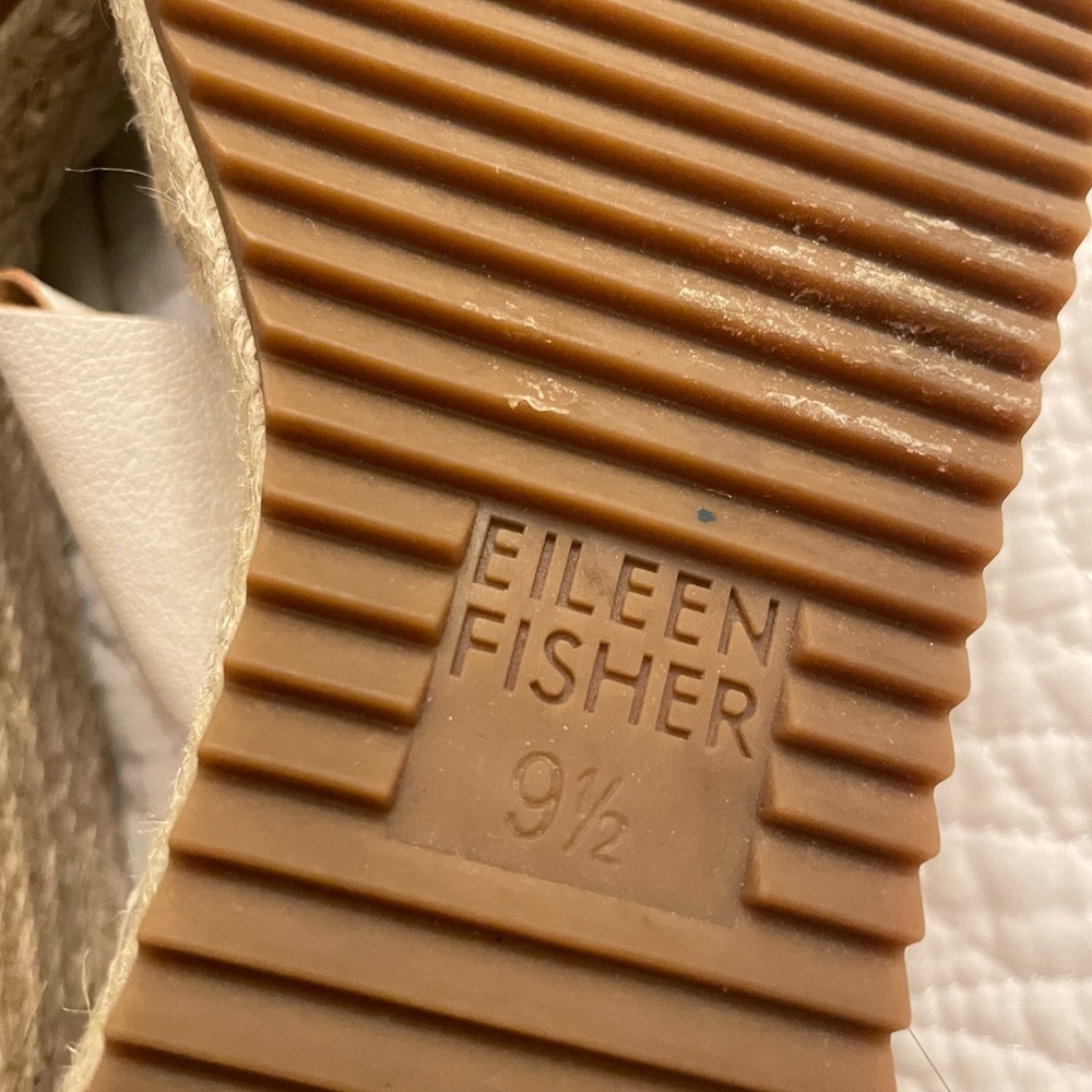 Eileen Fisher Off-White Leather Espadrille Wedge Sandal - Picture 10 of 10
